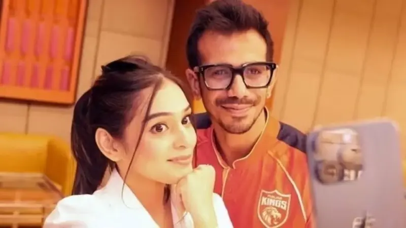 যুজবেন্দ্রকে আনফলো করার বিষয়ে মুখ খুললেন মাহভাশ