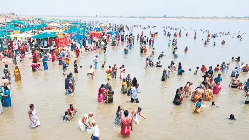 Telangana : సరస్వతి నది అంత్య పుష్కరాలు ప్రారంభం