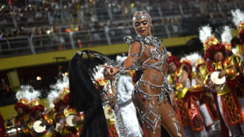 Rio de Janeiro Carnival: Spectacular pictures capturing the fervour