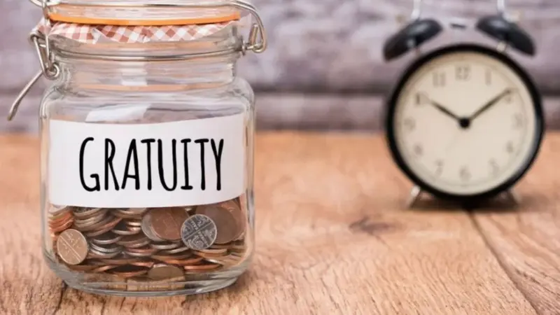 ஒரு ஆண்டு பணியாற்றினாலே கிராஜுவிட்டி தொகை கிடைக்கும் - இந்த விதி யாருக்கு பொருந்தும்?