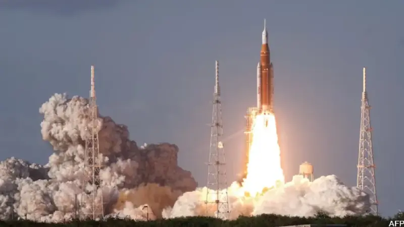 ಚಂದ್ರನತ್ತ ಮತ್ತೆ ಮಾನವನ ಹೆಜ್ಜೆ; ನಾಸಾದಿಂದ  ಆರ್ಟೆಮಿಸ್-2 ಗಗನನೌಕೆ ಯಶಸ್ವಿ ಉಡಾವಣೆ