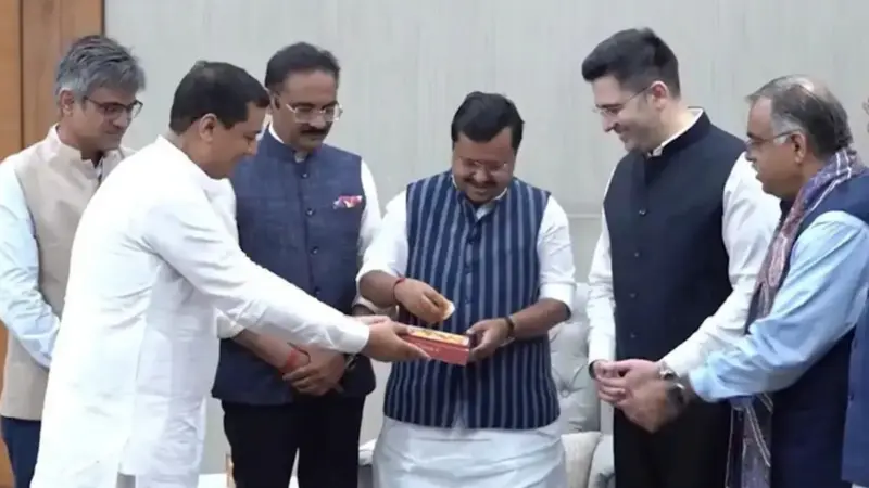ఆప్‌కు డబుల్ షాక్.. బీజేపీలోకి రాఘవ్ చద్దా... అశోక్ మిట్టల్ జంప్