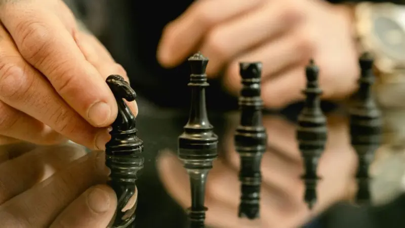 Core and satellite portfolios: Investment strategy, benefits, dos and don'ts, and common mistakes explained