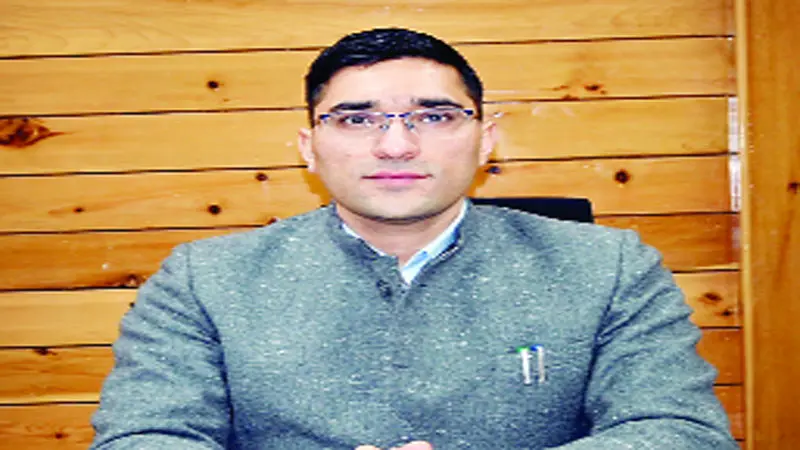 चंबा के 3,99,858 मतदाता देंगे वोट - Divya Himachal
