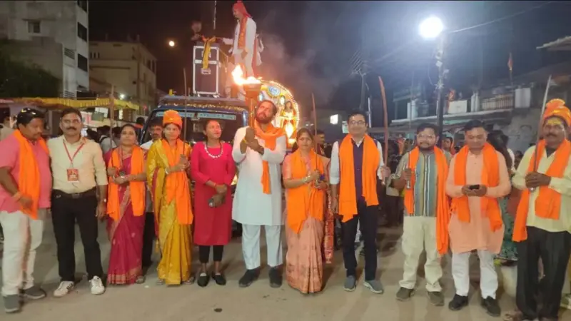 महावीर बजरंग अखाड़ा द्वारा निकाली गई भव्य शोभायात्रा : नगर में गूंजे श्री राम और बजरंगबली के नारे, भक्तों ने किया स्वागत