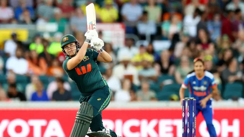 Women's T20I: Voll, Mooney power Australia to series-levelling win