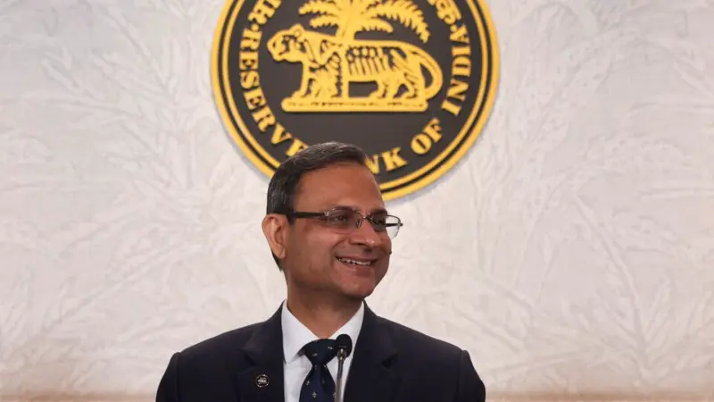 RBI shuns hawkish signal, keeps rates unchanged amid war shock