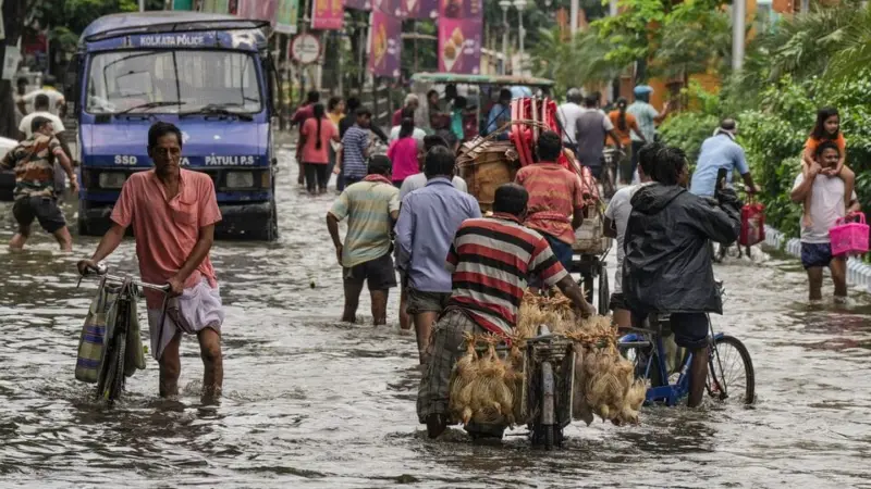 School holiday: Amid heavy rains in Kolkata & other places, West Bengal govt declares Puja holidays ahead of schedule