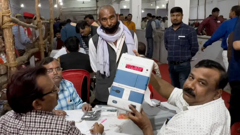 ବିଧାନସଭା ନିର୍ବାଚନ : ଖୋଲିଲା ଇଭିଏମ୍ ପେଡ଼ି