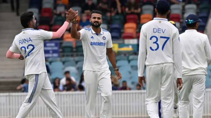 টিম ইন্ডিয়া শিবিরে দুঃসংবাদ, অনির্দিষ্টকালের জন্য ছিটকে গেলেন ২ তারকা খেলোয়াড় !!