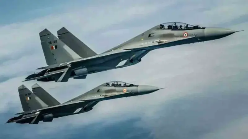 Su-30 থেকে LRL অ্যাটাক ক্রুজ মিসাইল নিক্ষেপের প্রস্তুতি