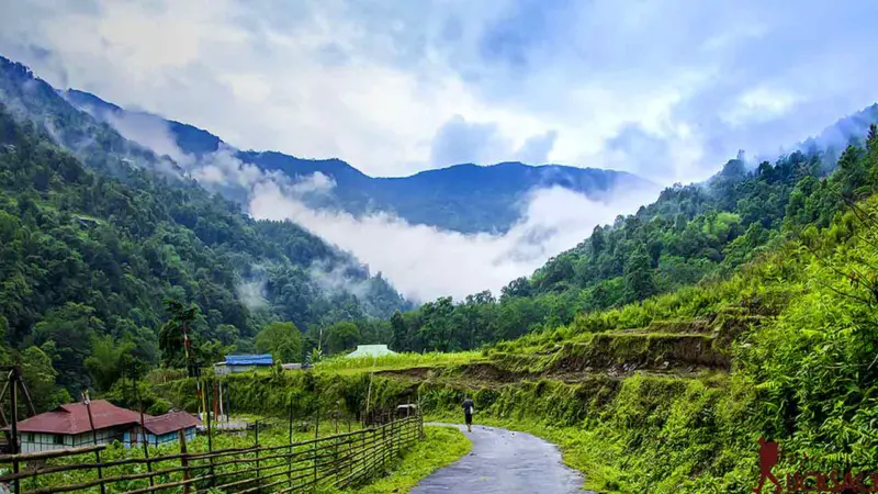 উপলক্ষ সিল্করুট, তবে পূর্ব সিকিমের চেনা জায়গার চৌহদ্দি পেরিয়ে কোথায় যাবেন?