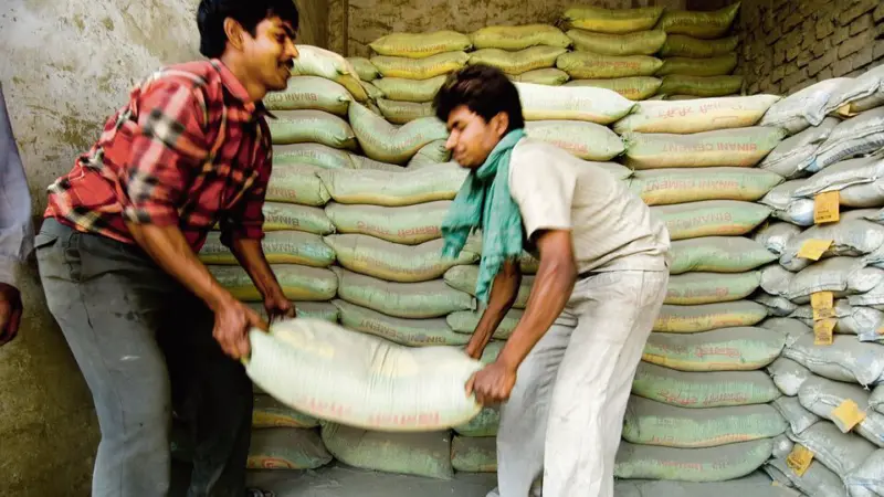 Dalmia Bharat's profit jumps, flags war-led cost pressures