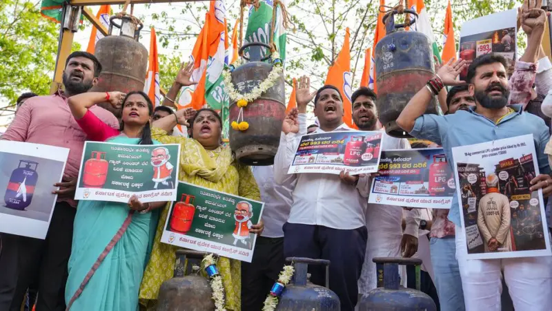 LPG gas cylinder price today after latest hike: Check revised fuel rates in New Delhi, Mumbai, Bengaluru on 3 May