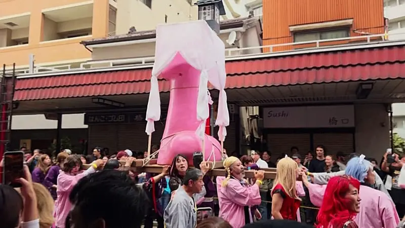 Revellers parade giant phalluses at Japan's fertility festival