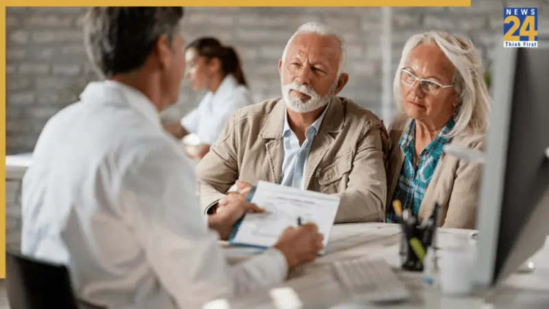 Best senior citizen health insurance plans with low premiums