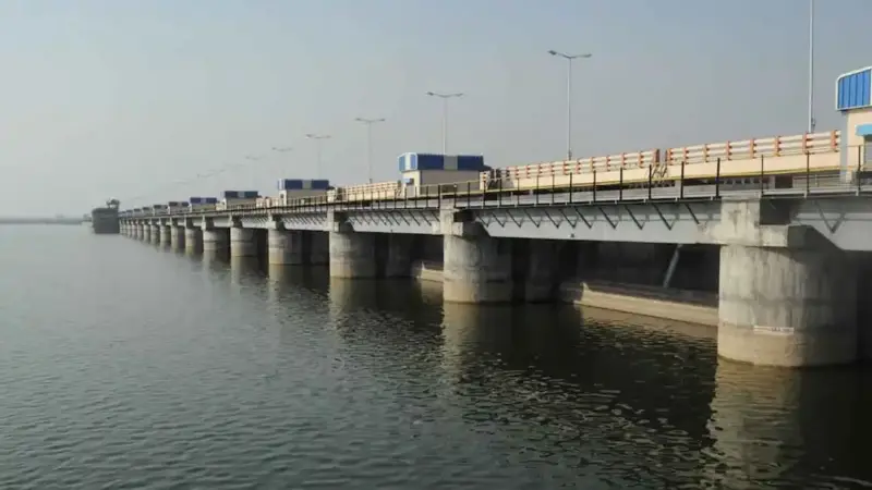 రూ.100 కోట్లతో భారీ ఇంటిగ్రేటెడ్ ఆక్వా పార్క్