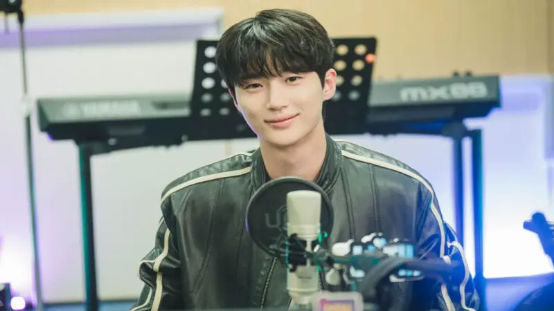 What kind of acting project does Byeon Woo Seok want to do in future post Lovely Runner's success? Actor reveals