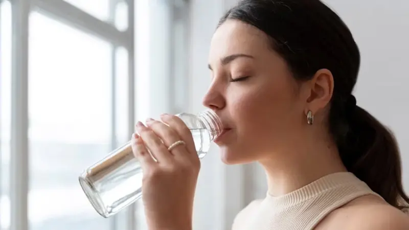 వేసవిలో కూల్ వాటర్ తాగితే ఆరోగ్య సమస్యలా?