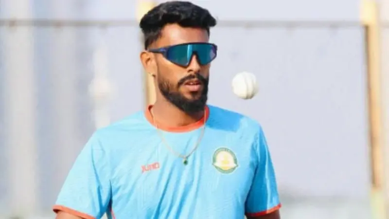 Who is Praful Hinge? SRH bowler making headlines in IPL 2026