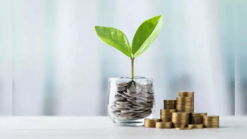 Smart Money Habits to Start in Your 20s and 30s