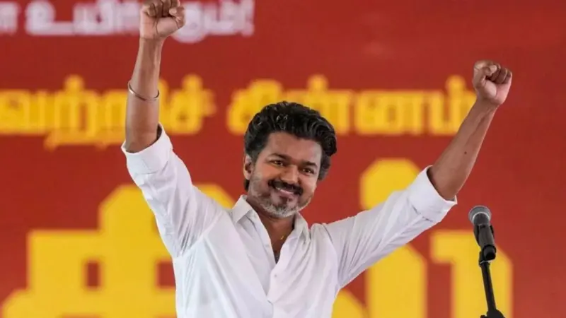 സൗജന്യ ഗ്യാസും തൊഴിലില്ലായ്മ വേതനവും; വിജയ്‌യുടെ തിരഞ്ഞെടുപ്പ് വാഗ്‌ദാനങ്ങള്‍ക്ക് വേണ്ടത് കോടികള്‍