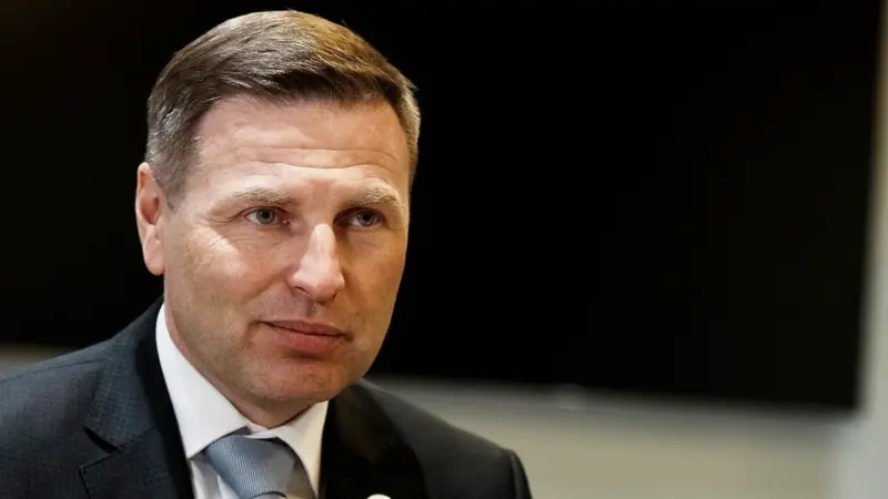 NATO will not collapse and US will defend its allies, Estonian minister says