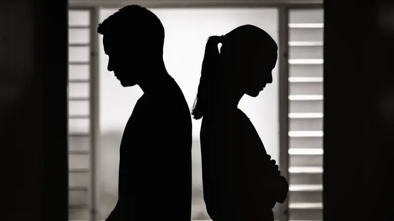 Why more B'lureans are looking outside marriage