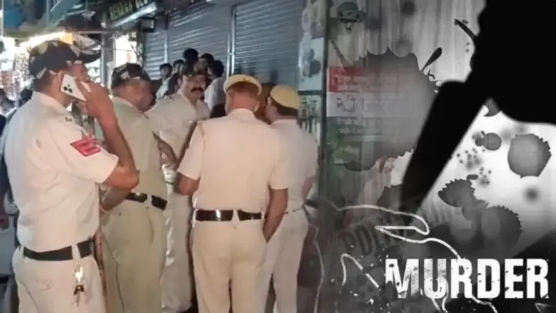 Delhi Murder Video: मुस्तफाबाद में युवक की चाकू से गोदकर हत्या, वारदात का वीडियो वायरल