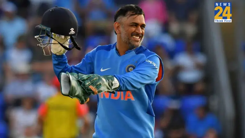 You'll be shocked to know how much pension BCCI gives MS Dhoni every month, he earns Rs.