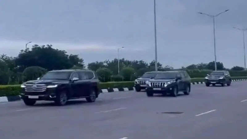 ప్రముఖుల కాన్వాయ్లు వెళ్తుంటే జనాలను ఆపకుండా ప్రణాళికలు.. ప్రత్యేక ట్రాఫిక్ బ్యూరో