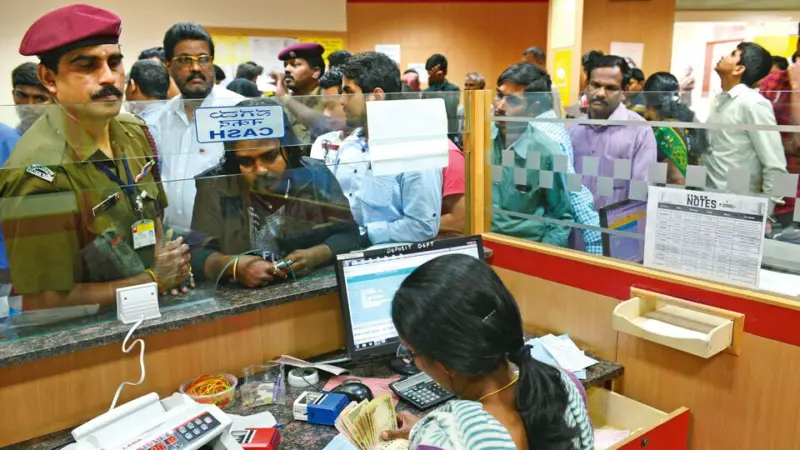 Bank holiday today, 11  April: Are SBI, HDFC Bank, PNB, others open or closed today on Saturday? Check RBI calendar