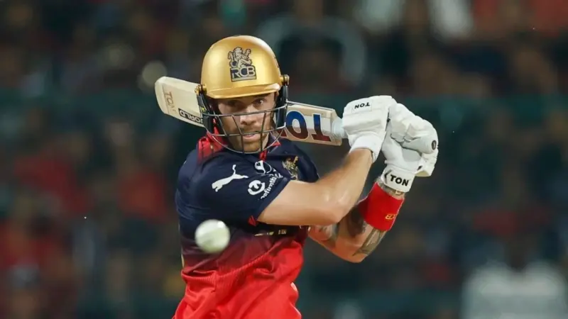 ఫిల్ సాల్ట్ ఊచకోత..సిక్సర్ల సునామీ