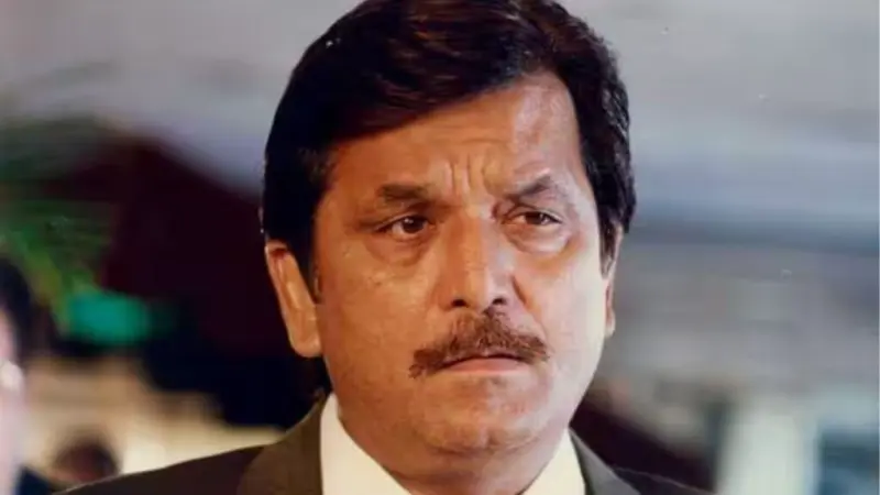 Veteran Actor Bharat Kapoor Dies at 80, Bollywood Mourns Loss of Versatile Performer | Cliq Latest