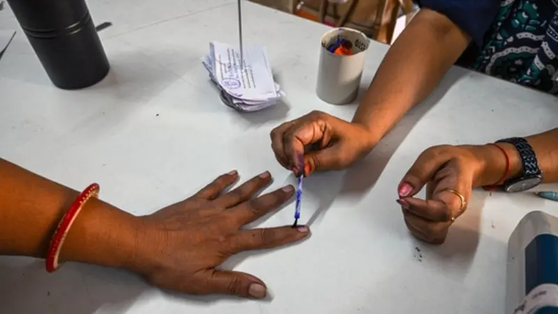 Voting begins for 126 Assam Assembly seats; 722 candidates in fray
