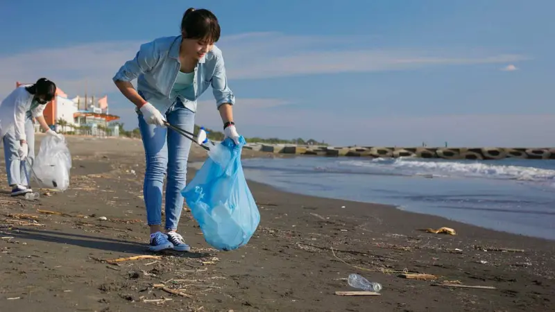 பீச்சுக்கு போறீங்களா? இந்த விஷயங்களை மறக்காம ஃபாலோ பண்ணுங்க!