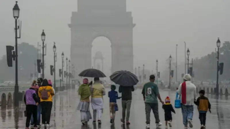 IMD issues yellow alert for Delhi-NCR, Stormy weather likely across North India