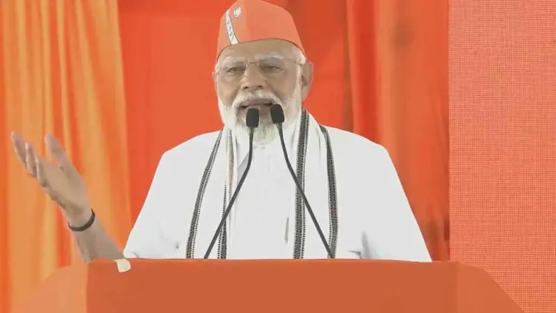 తెలంగాణ లో రూ.7,800 కోట్ల విలువైన అభివృద్ధి పనులకు మోడీ శంకుస్థాపన