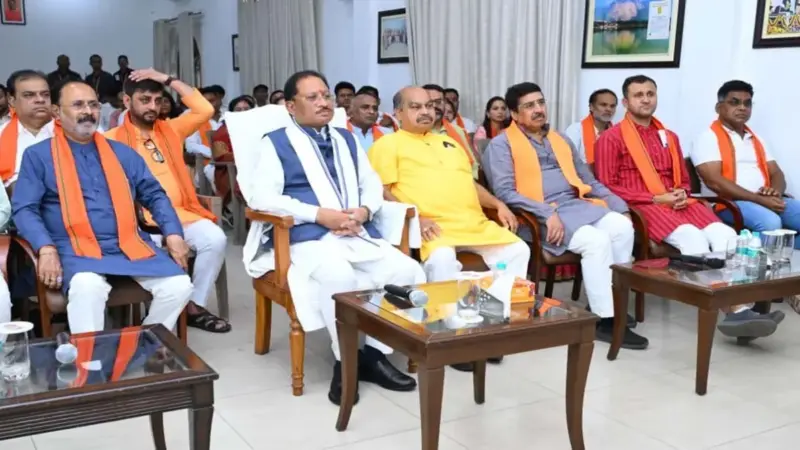 'मन की बात' में गूंजा छत्तीसगढ़ का गौरव : सीएम साय बोले- यह प्रदेश की प्रतिभा और विरासत को राष्ट्रीय सम्मान मिलने का क्षण