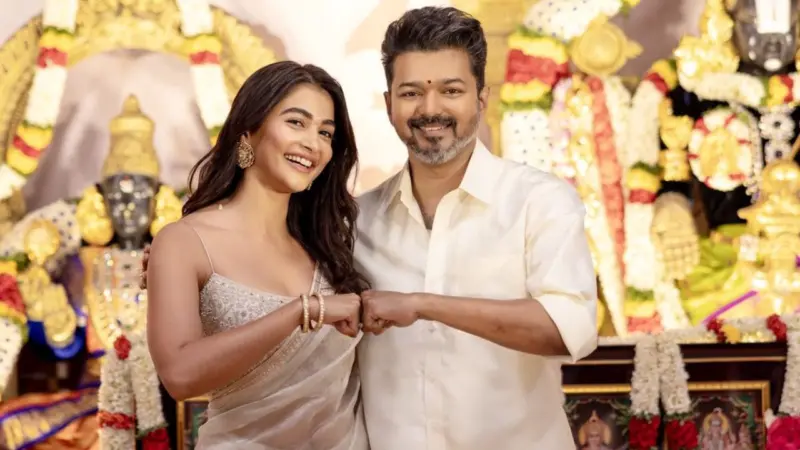 விஜய் சார் உங்களிடமிருந்து கற்றுக்கொள்ள நிறைய இருக்கிறது  - நடிகை பூஜா ஹெக்டே