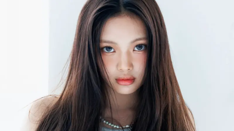 NewJeans' Hyein's father opposed ADOR feud and independent activities; mother wins sole custody: Reports