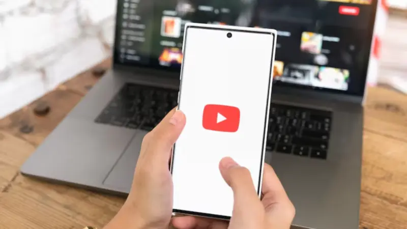 कम पैसे में भी बनेंगे प्रो जैसे वीडियो, YouTube का नया AI फीचर बदलेगा शॉर्ट्स बनाने का तरीका
