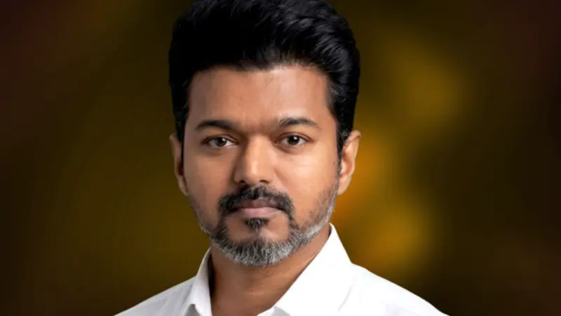 தமிழக அரசியலில் அதிரடித் திருப்பம். புதிய கூட்டணி அமைக்கிறார் விஜய். வெளியானது ரகசியத் திட்டம்.!
