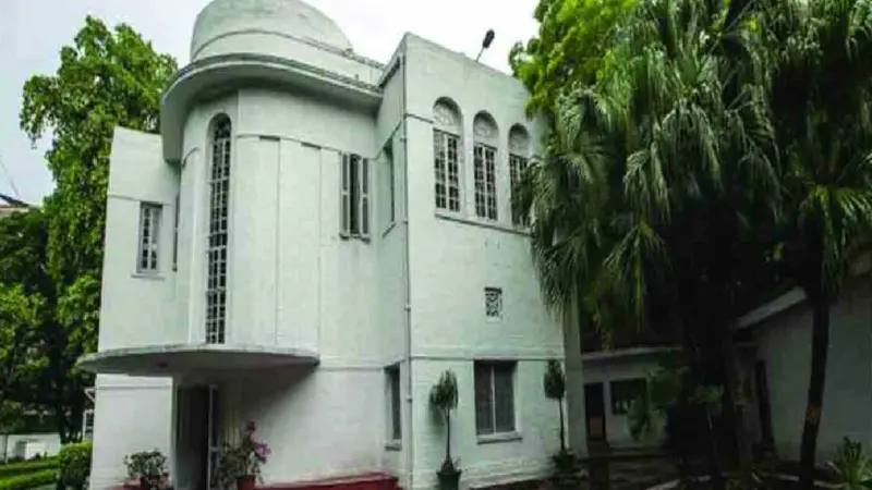 आखिर अब गिरा दिया जाएगा यह 'मनहूस' बंगला