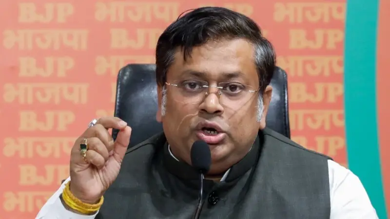 বাংলাকে মাছেভাতে রাখার নিশ্চয়তায় সুকান্তর মৎস্যমুখী প্রচার