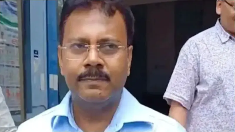 Kolkata: ఆర్జీకర్ ఆసుపత్రి మాజీ ప్రిన్సిపల్ సందీప్ ఘోష్‌కు బెయిల్