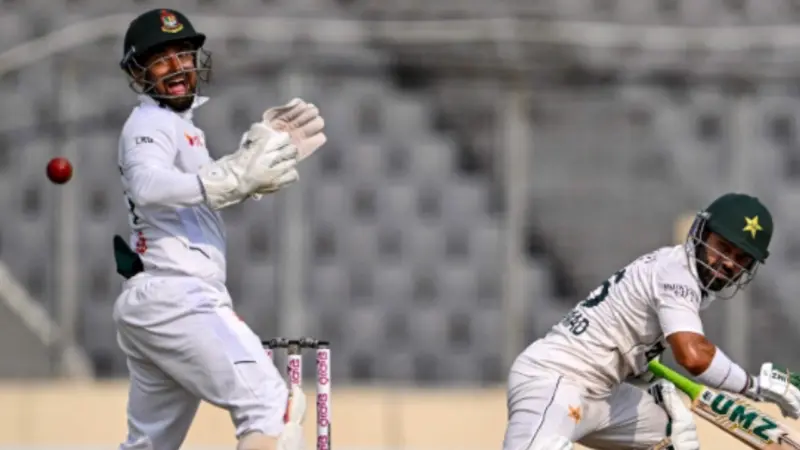 'He Already Has a Poor Reputation in His Own Country," Litton Das Brutally Sledged Mohammad Rizwan on Stump Mic During 1st Test