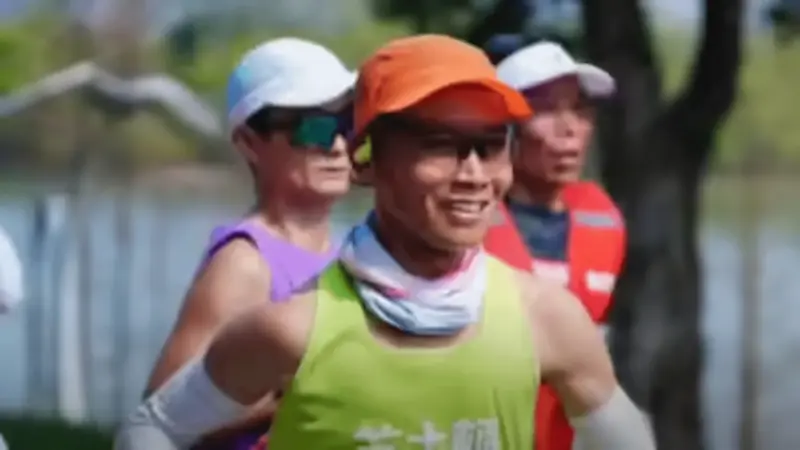 పరుగులో గిన్నిస్ రికార్డుకెక్కిన చైనా వ్యక్తి