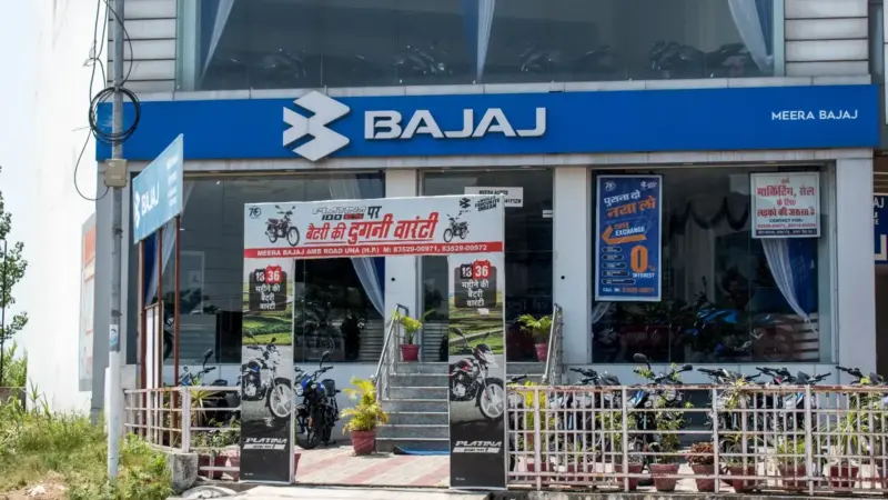 Bajaj Auto Q4 Results: नेट प्रॉफिट में 34% का उछाल, ₹150 के डिविडेंड के साथ शेयर बायबैक का भी ऐलान