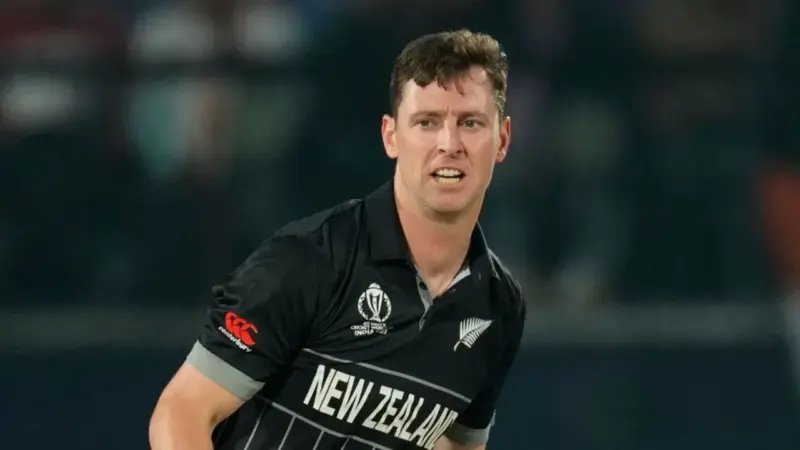 Matt Henry out of Champions Trophy final vs India!! Returns after bowling just 7 balls